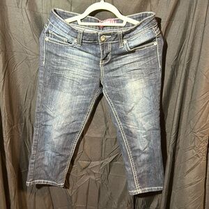 ZANADI lady,capri,blue jean,beaded pockets, roses and crosses rhinestones,SIZE 9